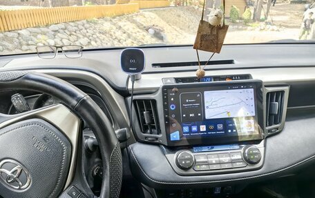 Toyota RAV4, 2013 год, 1 700 000 рублей, 3 фотография