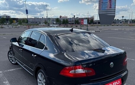 Skoda Superb III рестайлинг, 2010 год, 850 000 рублей, 3 фотография