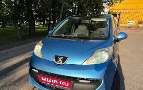 Peugeot 107 I рестайлинг, 2008 год, 370 000 рублей, 2 фотография
