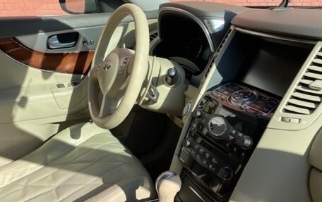 Infiniti FX II, 2012 год, 1 780 000 рублей, 9 фотография