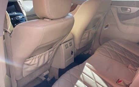 Infiniti FX II, 2012 год, 1 780 000 рублей, 13 фотография
