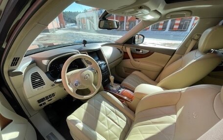 Infiniti FX II, 2012 год, 1 780 000 рублей, 28 фотография