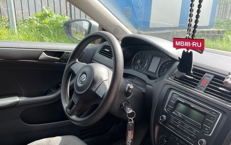 Volkswagen Jetta VI, 2013 год, 850 000 рублей, 7 фотография