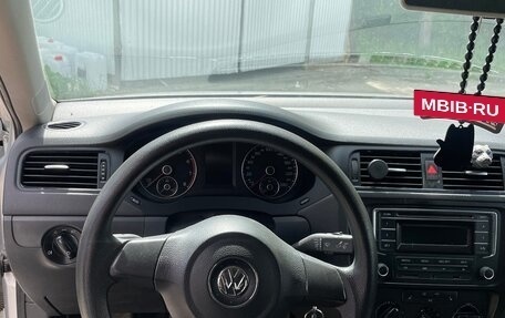 Volkswagen Jetta VI, 2013 год, 850 000 рублей, 8 фотография