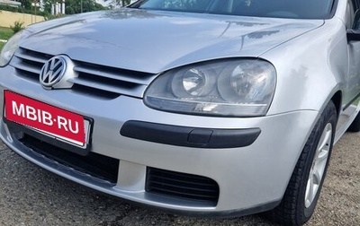 Volkswagen Golf V, 2004 год, 710 000 рублей, 1 фотография