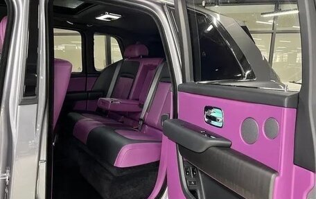 Rolls-Royce Cullinan, 2022 год, 33 740 000 рублей, 9 фотография