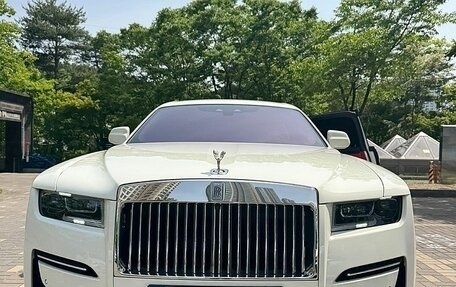 Rolls-Royce Ghost Series II рестайлинг, 2022 год, 31 865 000 рублей, 2 фотография
