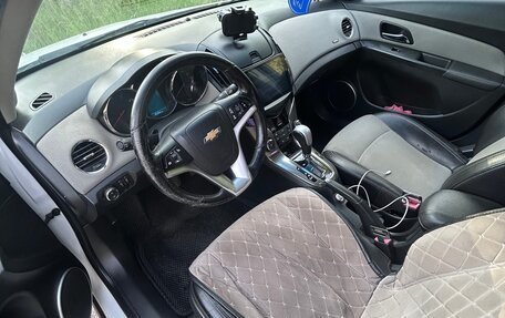Chevrolet Cruze II, 2013 год, 670 000 рублей, 5 фотография