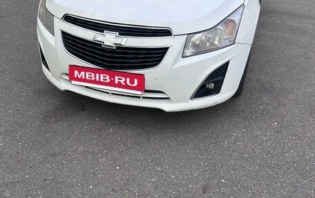 Chevrolet Cruze II, 2013 год, 670 000 рублей, 4 фотография