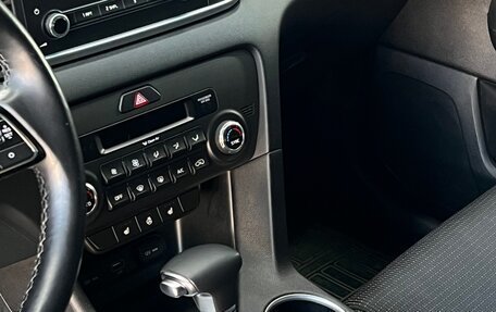KIA Sportage IV рестайлинг, 2020 год, 2 250 000 рублей, 10 фотография