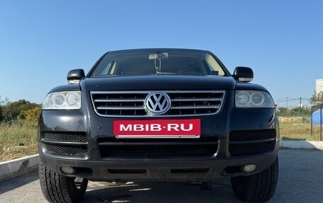 Volkswagen Touareg III, 2006 год, 950 000 рублей, 2 фотография