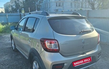 Renault Sandero II рестайлинг, 2018 год, 1 000 000 рублей, 7 фотография