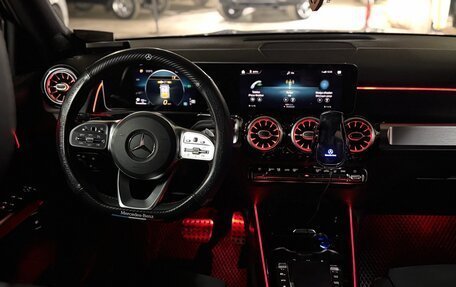 Mercedes-Benz GLB, 2020 год, 3 650 000 рублей, 13 фотография