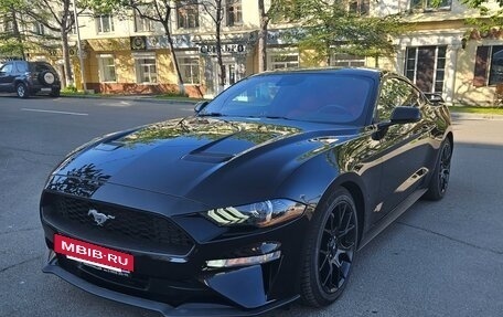 Ford Mustang VI рестайлинг, 2019 год, 3 600 000 рублей, 2 фотография