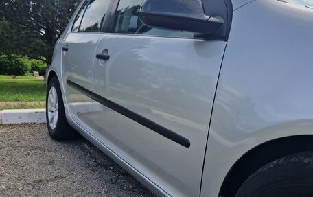 Volkswagen Golf V, 2004 год, 710 000 рублей, 9 фотография