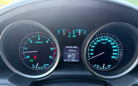 Toyota Land Cruiser 200, 2011 год, 3 100 000 рублей, 9 фотография