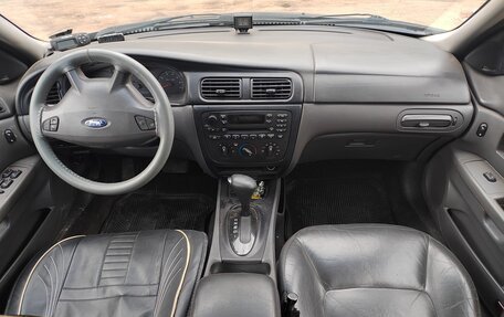 Ford Taurus IV рестайлинг, 2001 год, 330 000 рублей, 4 фотография