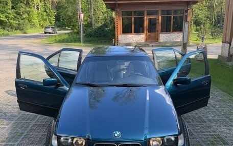 BMW 3 серия, 1996 год, 900 000 рублей, 13 фотография