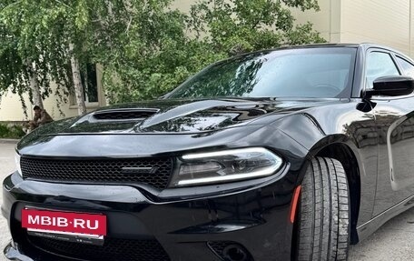 Dodge Charger, 2020 год, 3 800 000 рублей, 14 фотография