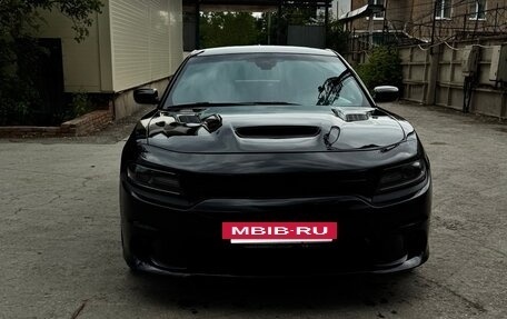 Dodge Charger, 2020 год, 3 800 000 рублей, 36 фотография