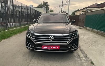 Volkswagen Touareg III, 2018 год, 4 650 000 рублей, 1 фотография