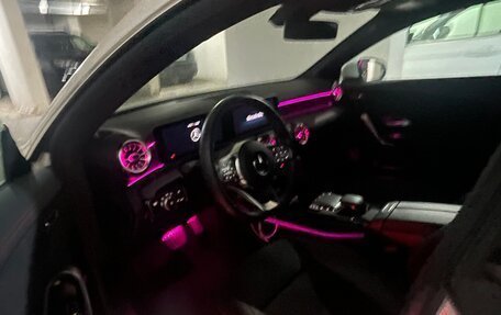 Mercedes-Benz CLA, 2019 год, 3 500 000 рублей, 5 фотография