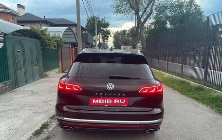 Volkswagen Touareg III, 2018 год, 4 650 000 рублей, 15 фотография