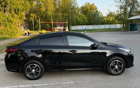 KIA Rio IV, 2017 год, 1 200 000 рублей, 3 фотография