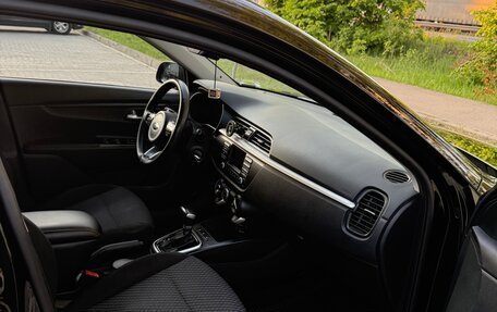 KIA Rio IV, 2017 год, 1 200 000 рублей, 6 фотография