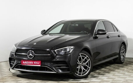 Mercedes-Benz E-Класс, 2021 год, 3 820 000 рублей, 1 фотография