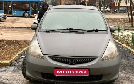 Honda Fit III, 2004 год, 400 000 рублей, 3 фотография