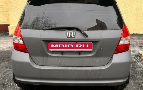 Honda Fit III, 2004 год, 400 000 рублей, 4 фотография