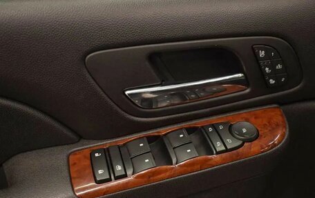 Chevrolet Tahoe III, 2011 год, 1 485 000 рублей, 8 фотография