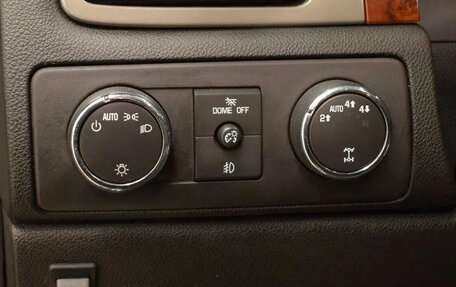 Chevrolet Tahoe III, 2011 год, 1 485 000 рублей, 9 фотография