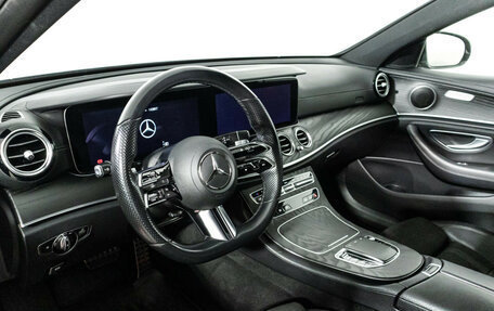 Mercedes-Benz E-Класс, 2021 год, 3 820 000 рублей, 11 фотография