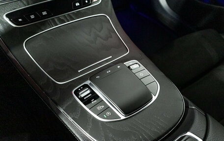 Mercedes-Benz E-Класс, 2021 год, 3 820 000 рублей, 19 фотография