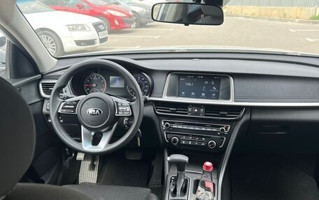 KIA Optima IV, 2018 год, 2 000 000 рублей, 8 фотография