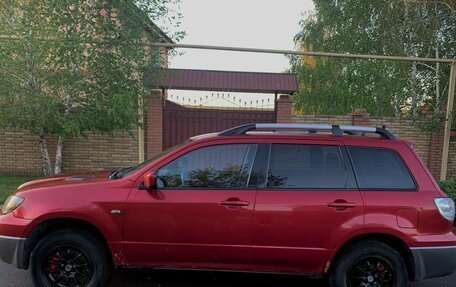 Mitsubishi Outlander III рестайлинг 3, 2003 год, 499 000 рублей, 5 фотография