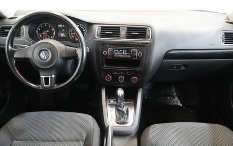 Volkswagen Jetta VI, 2012 год, 867 000 рублей, 9 фотография