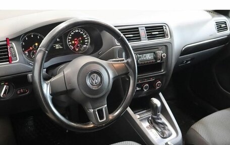 Volkswagen Jetta VI, 2012 год, 867 000 рублей, 6 фотография