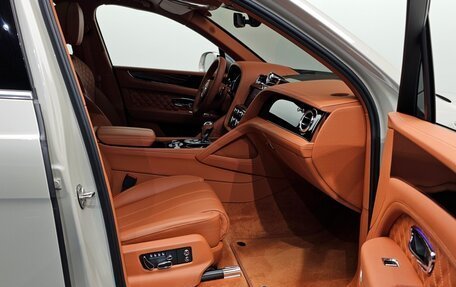 Bentley Bentayga I, 2022 год, 20 054 000 рублей, 5 фотография