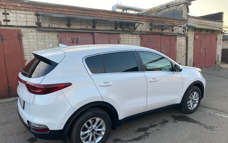 KIA Sportage IV рестайлинг, 2019 год, 2 080 000 рублей, 8 фотография