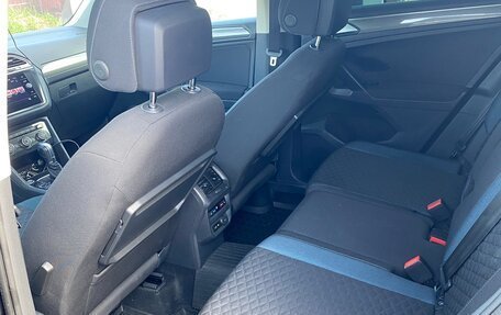 Volkswagen Tiguan II, 2019 год, 2 255 000 рублей, 7 фотография