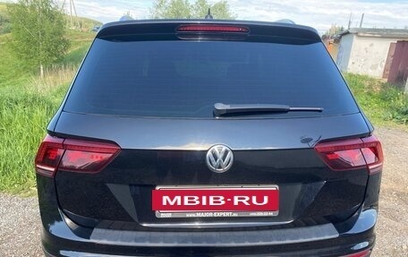 Volkswagen Tiguan II, 2019 год, 2 255 000 рублей, 16 фотография
