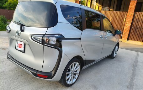 Toyota Sienta II, 2019 год, 1 700 000 рублей, 3 фотография
