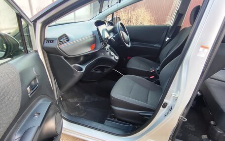 Toyota Sienta II, 2019 год, 1 700 000 рублей, 14 фотография