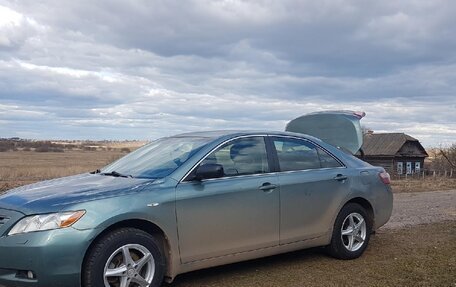 Toyota Camry, 2008 год, 1 250 000 рублей, 1 фотография