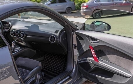 Audi TT, 2018 год, 3 800 000 рублей, 4 фотография