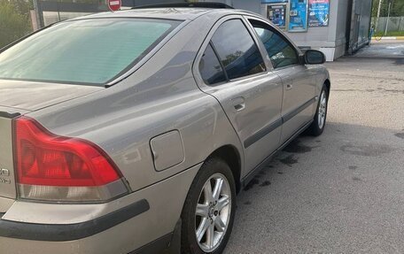 Volvo S60 III, 2002 год, 335 000 рублей, 4 фотография