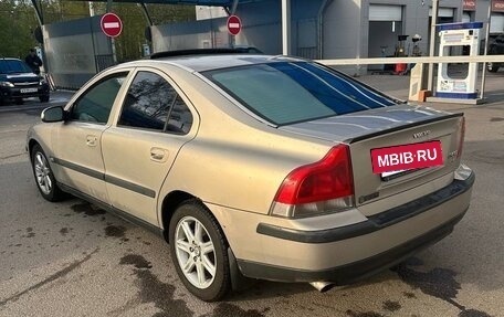 Volvo S60 III, 2002 год, 335 000 рублей, 3 фотография